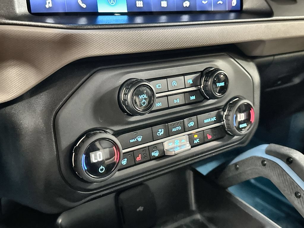 Certified 2024 Ford Bronco Wildtrak AWD/4WD image 22