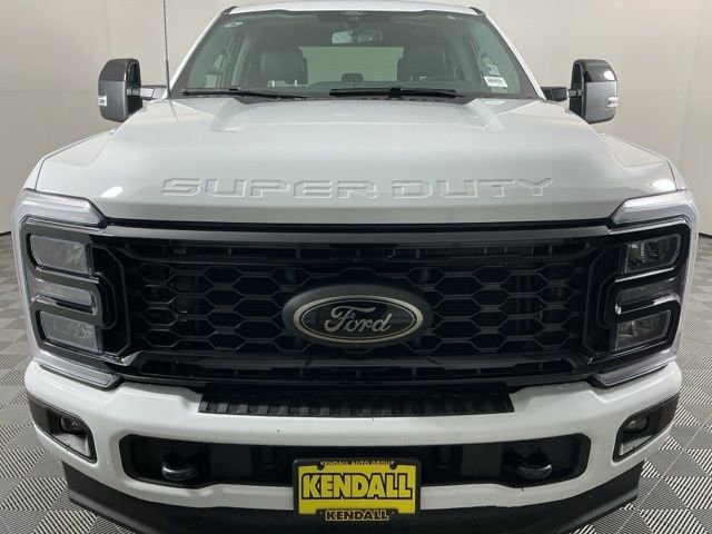 Certified 2025 Ford F350 Lariat w/ Black Appearance Package image 7