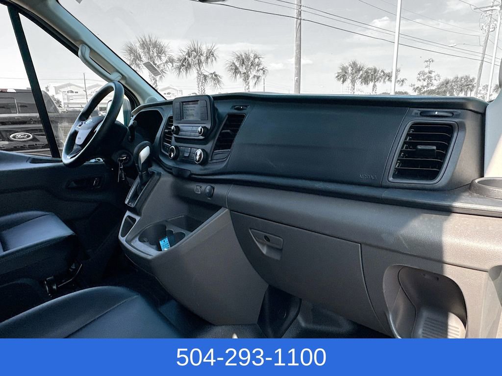 Certified 2024 Ford Transit 250 148 High Roof Extended RWD image 33