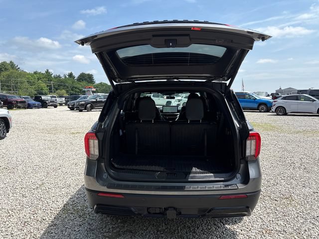 Certified 2025 Ford Explorer ST-Line AWD/4WD image 14
