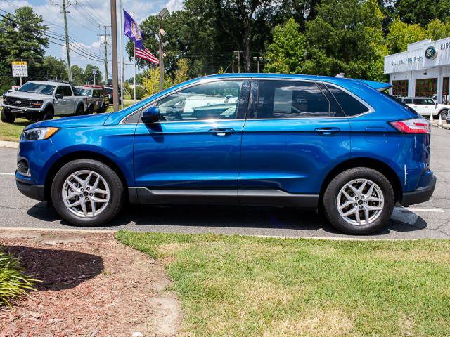 Certified 2023 Ford Edge SEL w/ Convenience Package AWD/4WD image 3