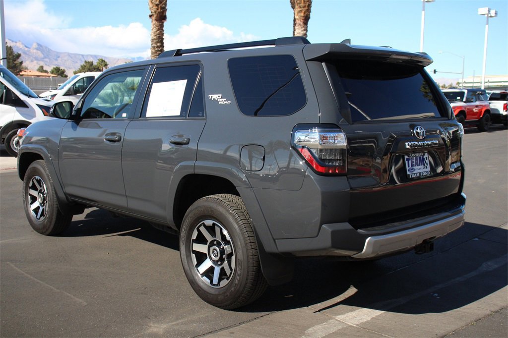 Used 2024 Toyota 4Runner TRD Off-Road Premium image 5