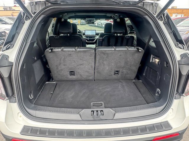 Certified 2025 Ford Explorer ST image 30