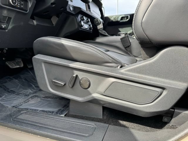 Certified 2025 Ford Bronco Outer Banks AWD/4WD image 24