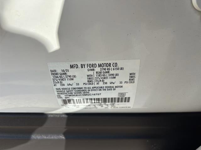 Certified 2021 Ford Explorer Platinum w/ Equipment Group 601A image 21