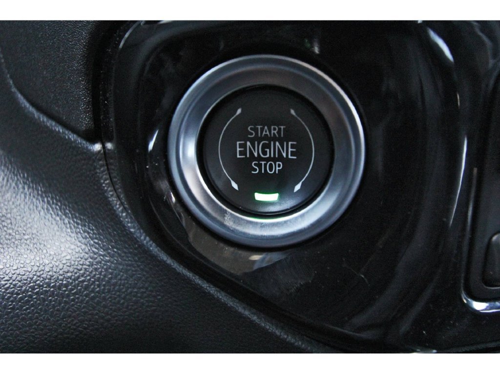 Used 2025 Chevrolet Silverado 1500 LTZ AWD/4WD image 28