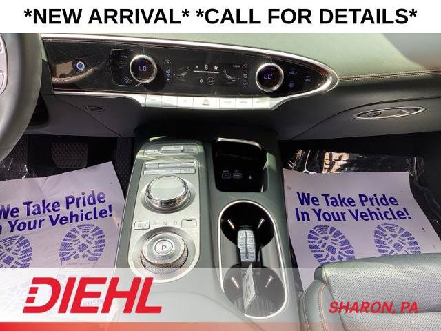 Used 2022 Genesis GV70 2.5T w/ Advanced Package AWD/4WD image 31