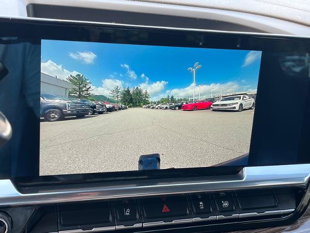 Used 2024 Chevrolet Silverado 3500 LT w/ Convenience Package AWD/4WD image 10