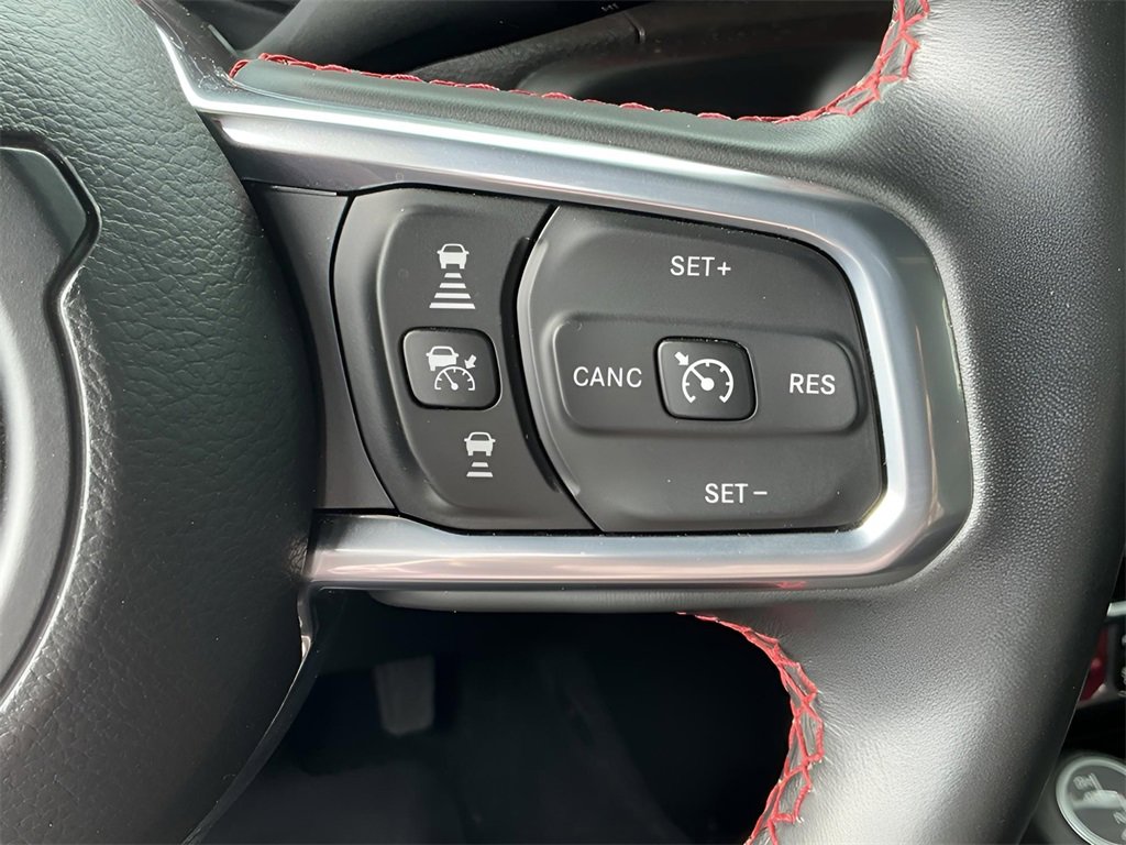 Used 2022 Jeep Gladiator Rubicon w/ LED Lighting Group image 30