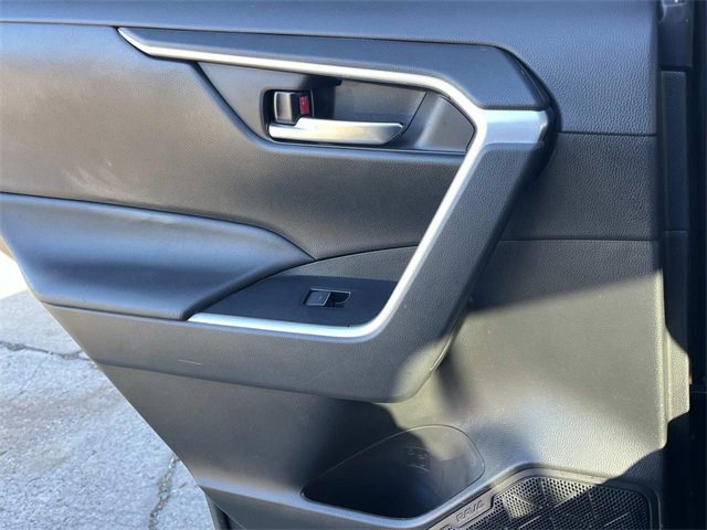 Used 2023 Toyota RAV4 XLE Premium image 20