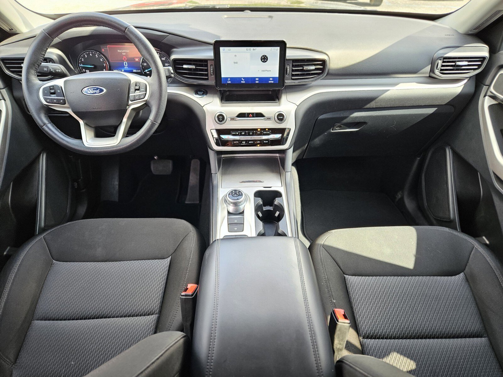 Certified 2024 Ford Explorer XLT image 13