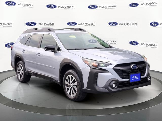 Used 2024 Subaru Outback Premium AWD/4WD image 7