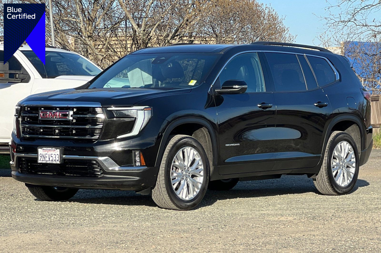 Used 2024 GMC Acadia Elevation image 1