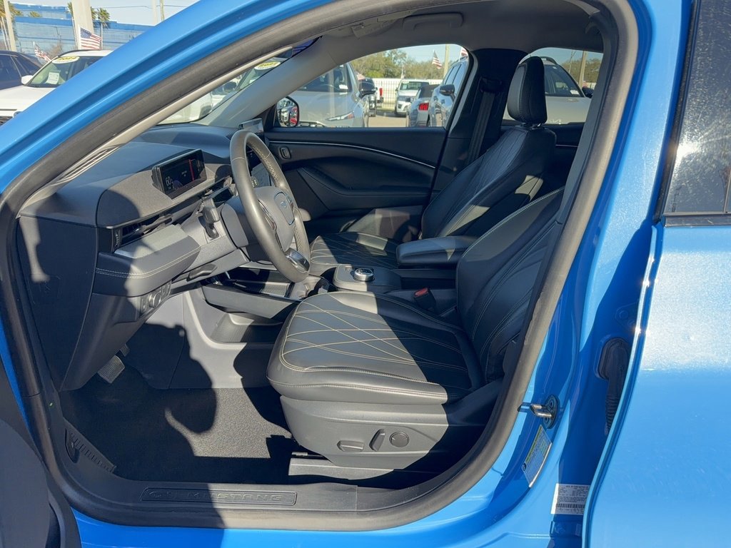 Certified 2022 Ford Mustang Mach-E Select w/ Comfort/Technology Package image 12