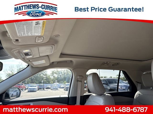 Certified 2022 Ford Explorer Limited w/ Equipment Group 301A image 11