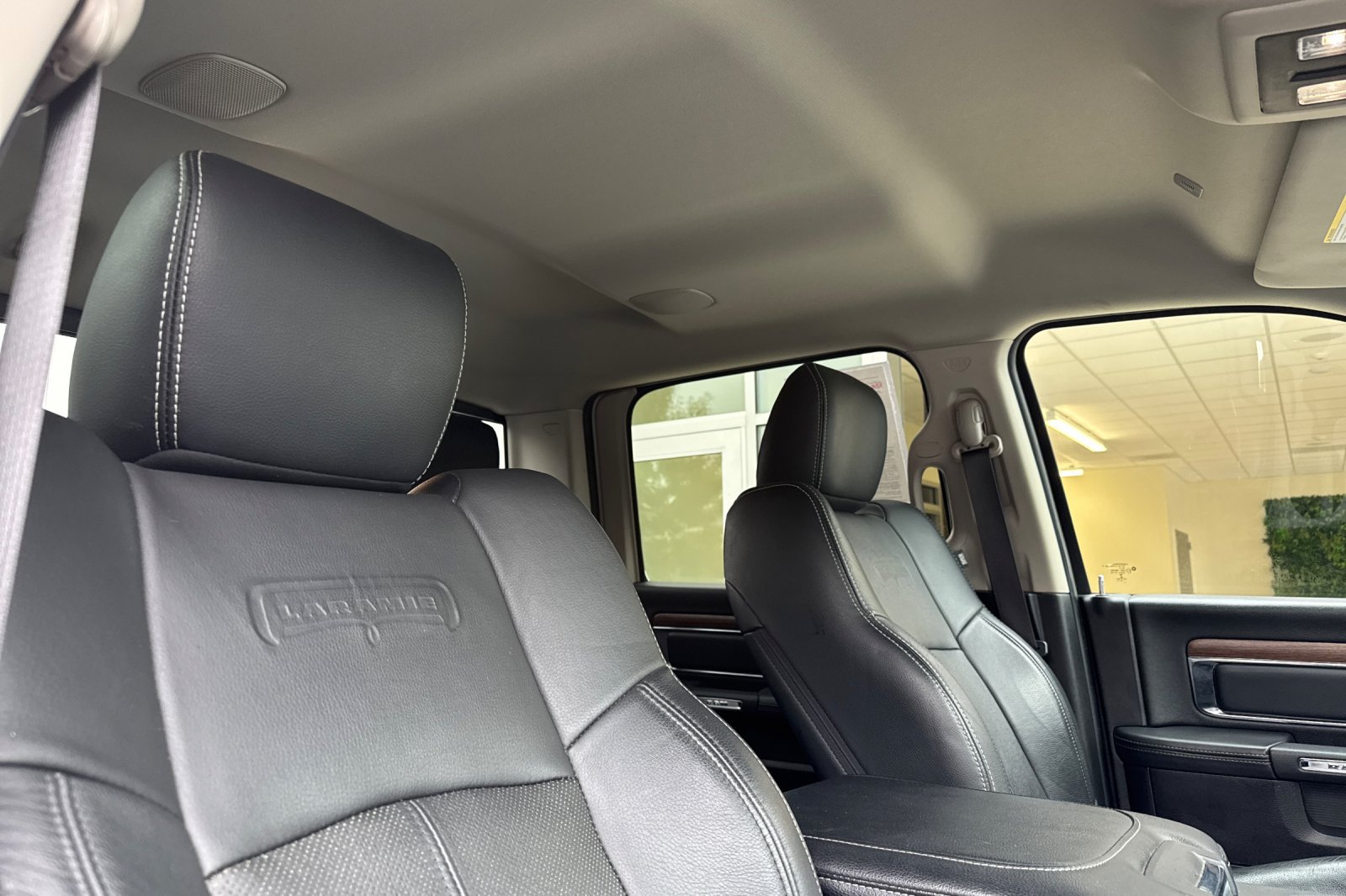 Used 2018 RAM 2500 Laramie w/ Off Road Package AWD/4WD image 16