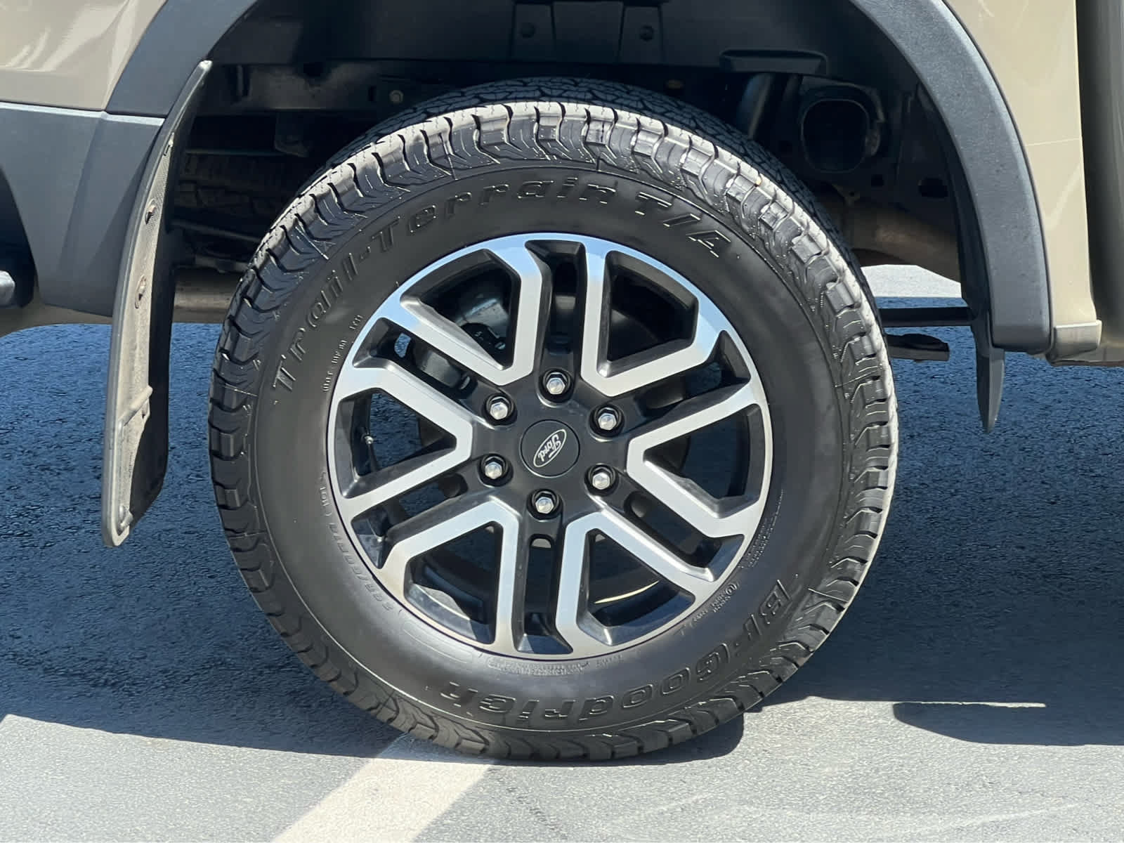 Certified 2025 Ford Ranger Lariat w/ FX4 Off-Road Package AWD/4WD image 15