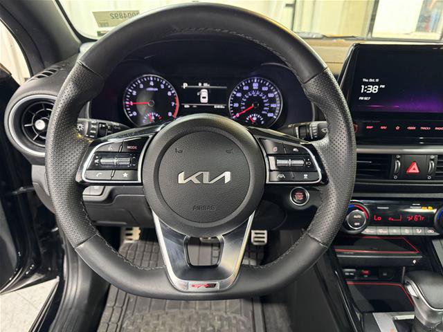 Used 2023 Kia Forte GT-Line w/ GT-Line Premium Package FWD image 13