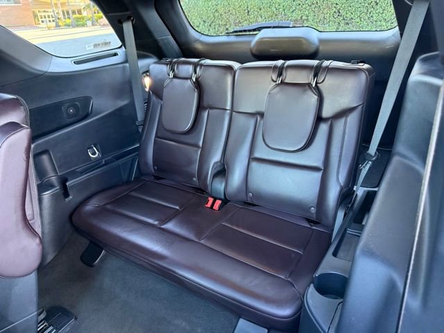 Certified 2025 Ford Explorer Platinum w/ LUX Leather Package image 14