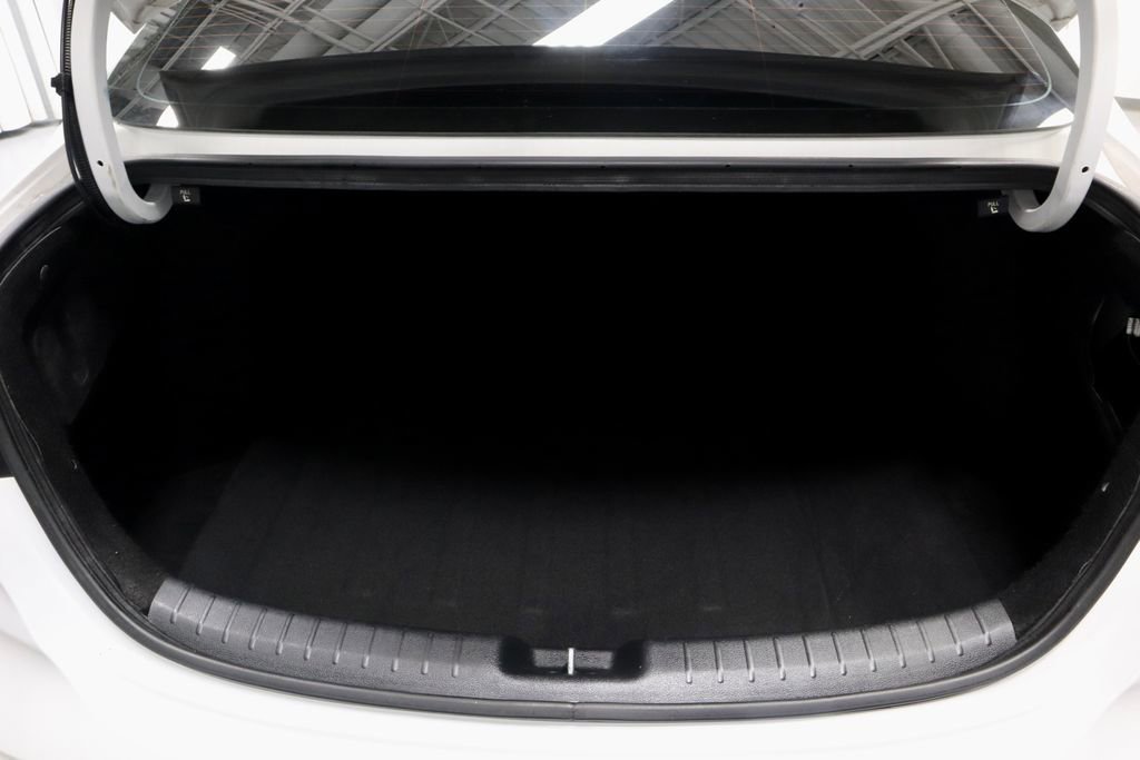 Used 2023 Kia Forte LXS image 13