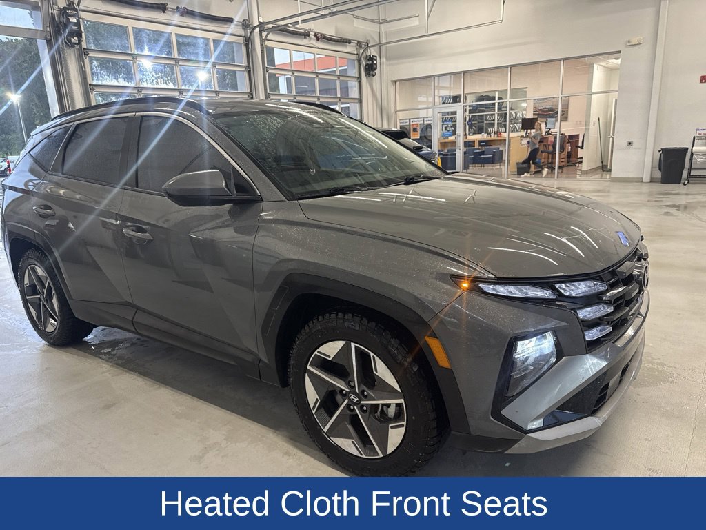 Used 2025 Hyundai Tucson SEL FWD image 2