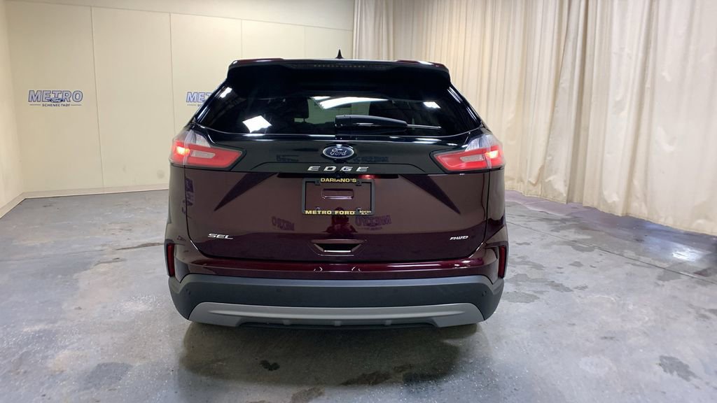 Certified 2022 Ford Edge SEL w/ Convenience Package image 5