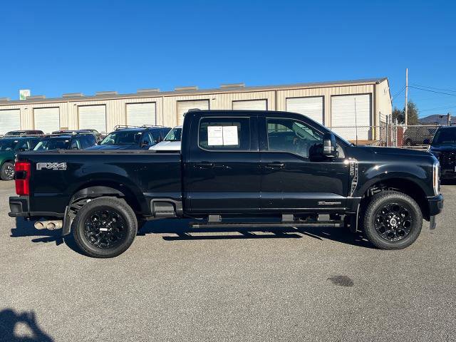 Certified 2024 Ford F250 Lariat w/ Black Appearance Package image 2