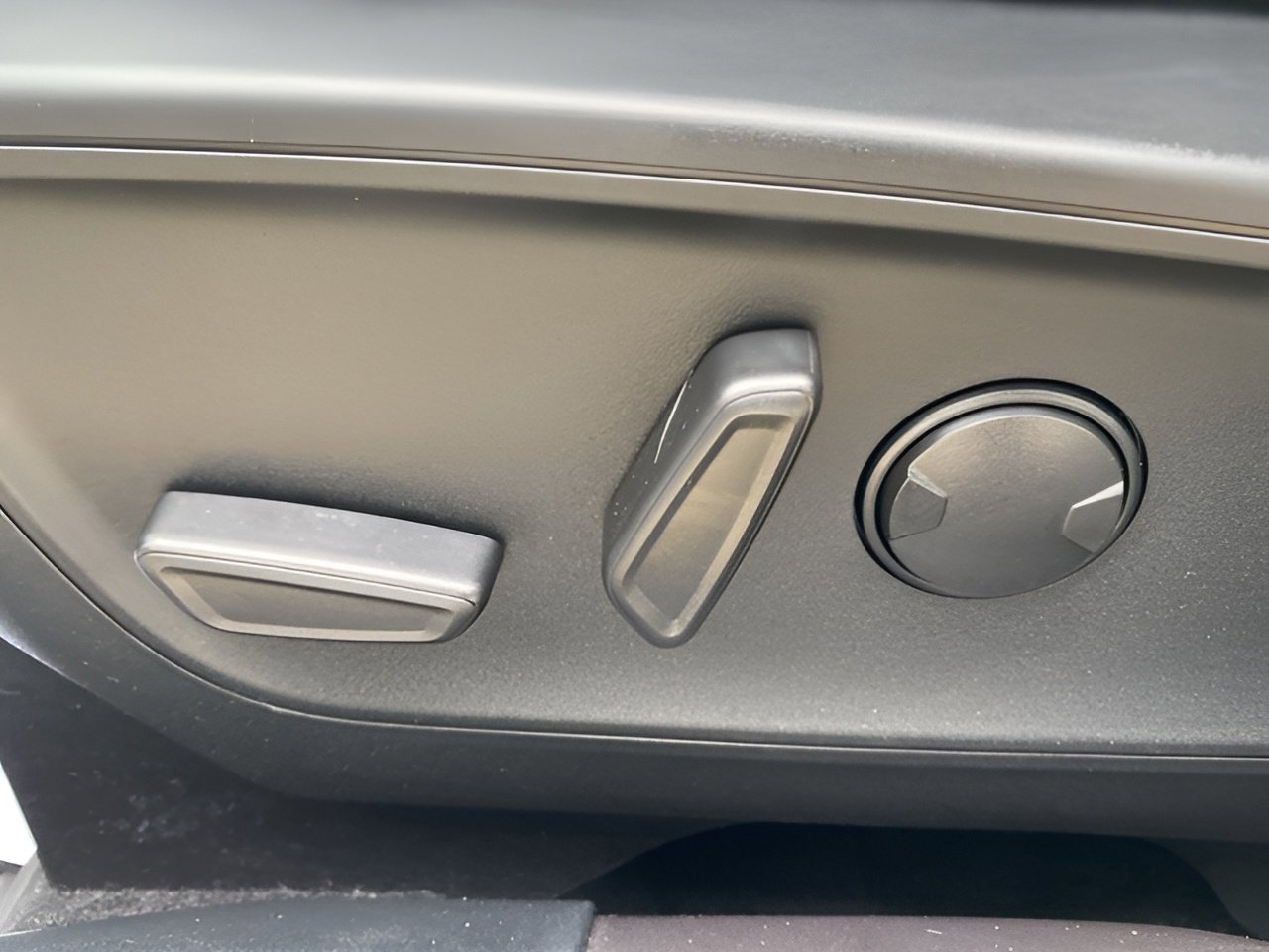 Certified 2023 Ford Escape Active w/ Tech Pack #2 image 10