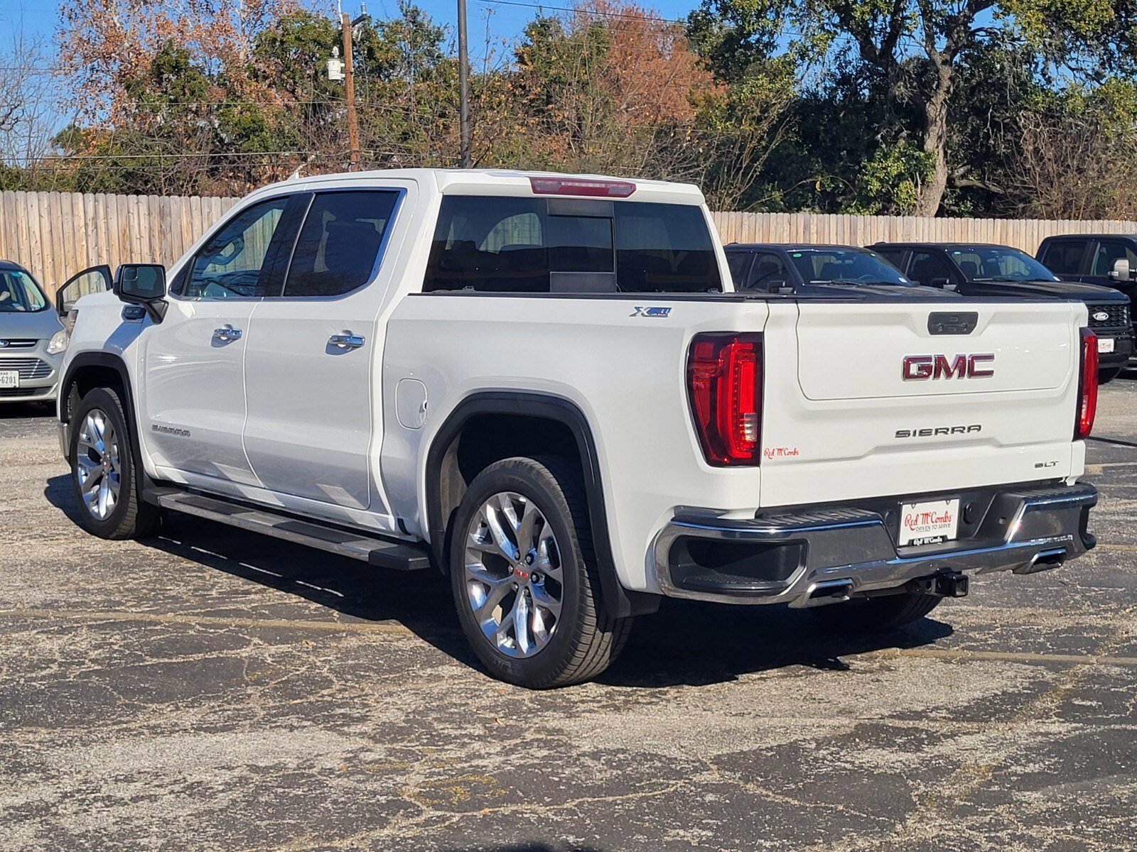 Used 2019 GMC Sierra 1500 SLT w/ SLT Premium Package image 5