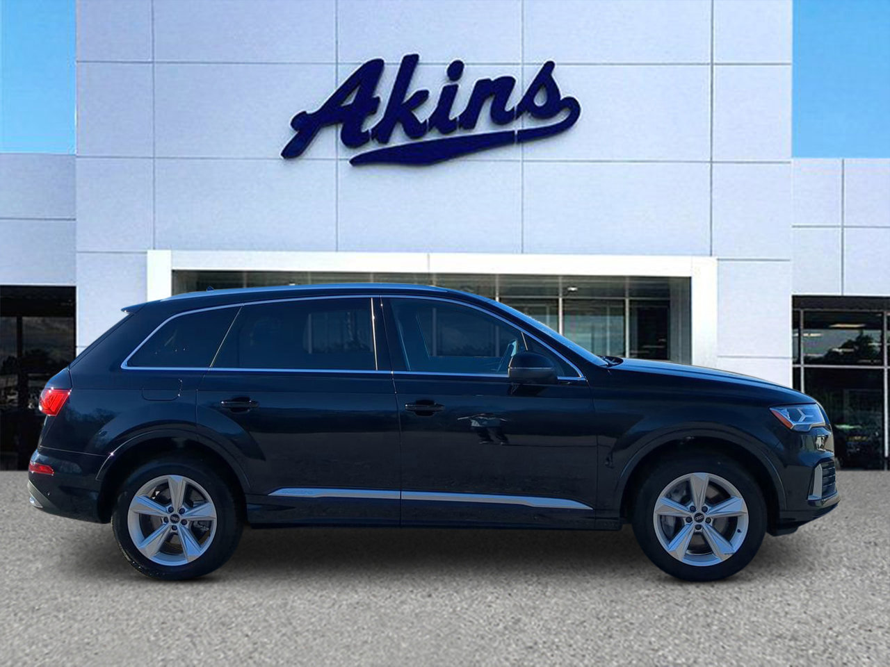 Used 2021 Audi Q7 2.0T Premium w/ Convenience Package image 5