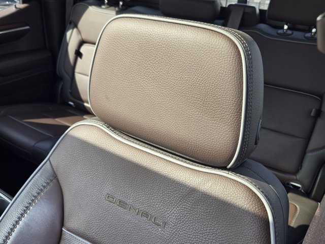 Used 2023 GMC Sierra 1500 Denali w/ Denali Reserve Package image 23