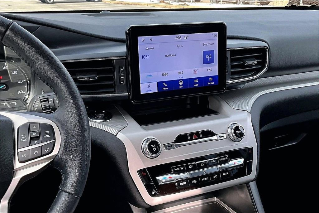 Certified 2023 Ford Explorer XLT w/ Equipment Group 202A image 6