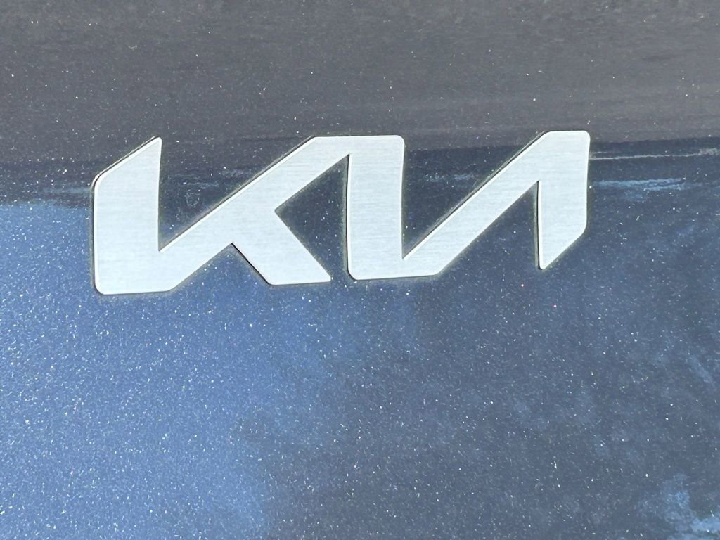 Used 2024 Kia Sportage EX image 21