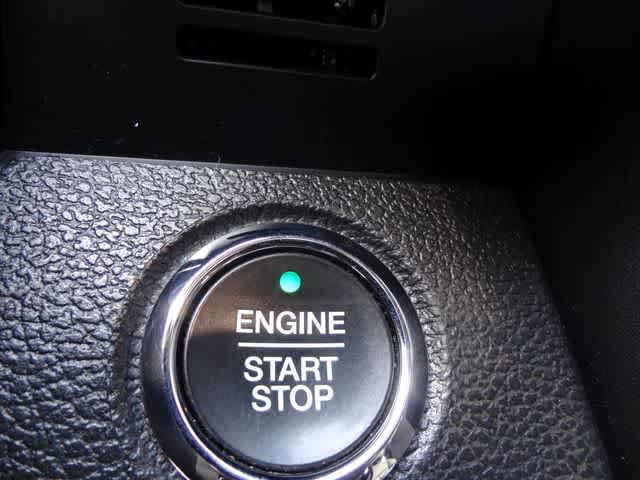 Certified 2019 Ford F150 Lariat w/ Equipment Group 502A Luxury AWD/4WD image 26