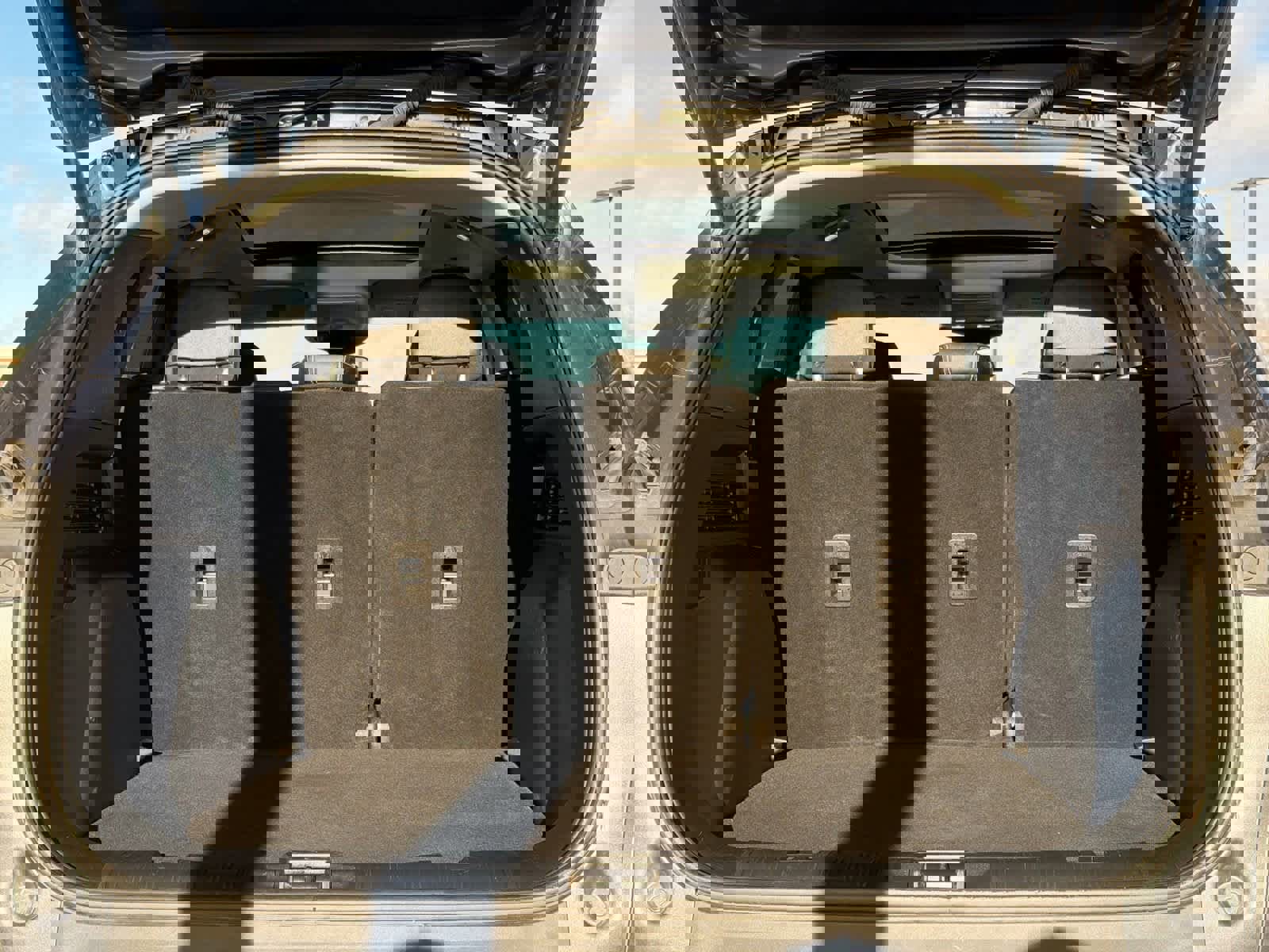 Certified 2022 Ford Escape SEL image 37