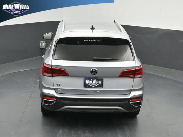 Used 2022 Volkswagen Taos SE FWD image 11