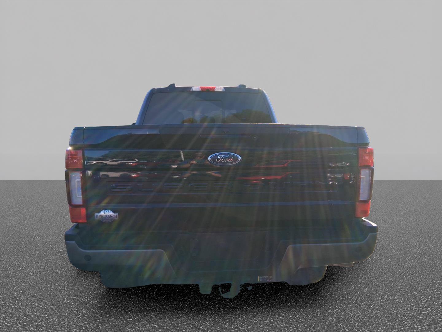 Certified 2022 Ford F250 King Ranch w/ King Ranch Ultimate Package AWD/4WD image 7