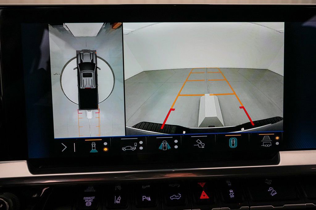 Used 2025 Chevrolet Silverado 2500 LT w/ Texas Edition image 17