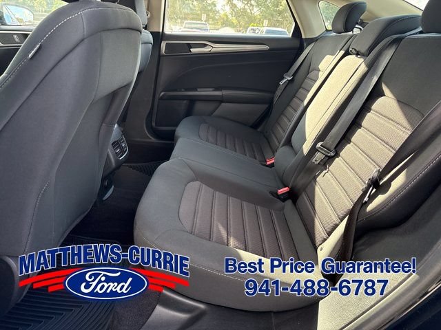 Certified 2020 Ford Fusion SE FWD image 12