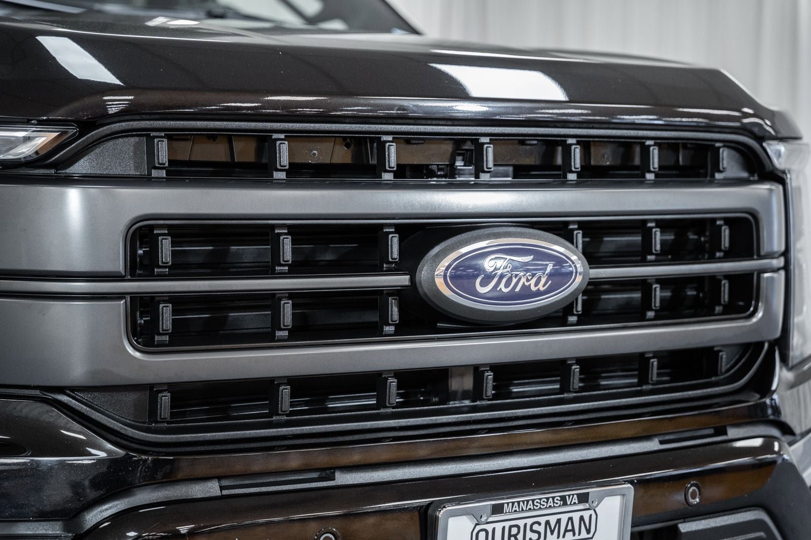 Certified 2023 Ford F150 Lariat w/ Equipment Group 502A High AWD/4WD image 13
