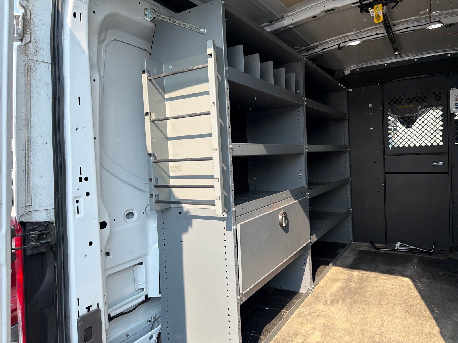 Certified 2020 Ford Transit 150 Medium Roof RWD image 7