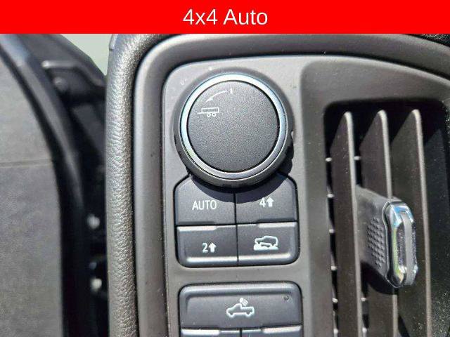 Used 2020 Chevrolet Silverado 1500 Custom w/ Custom Value Package AWD/4WD image 18