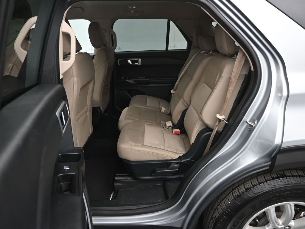 Certified 2021 Ford Explorer 2WD image 40