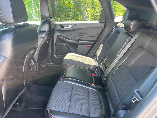 Certified 2023 Ford Escape ST-Line w/ Tech Pack #1 AWD/4WD image 18