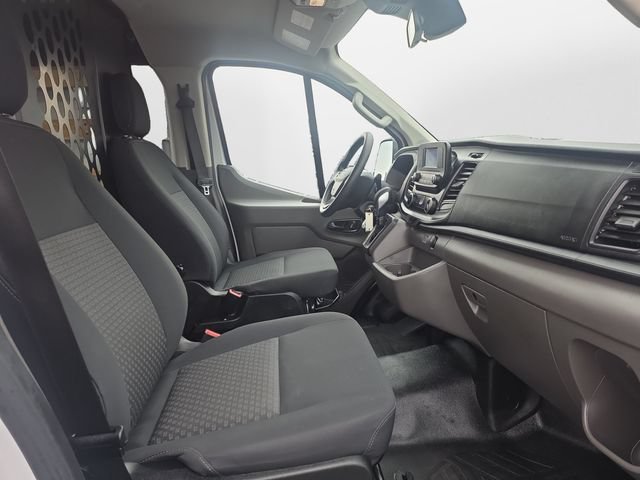 Certified 2025 Ford Transit 250 Low Roof w/ Exterior Upgrade Package RWD image 13