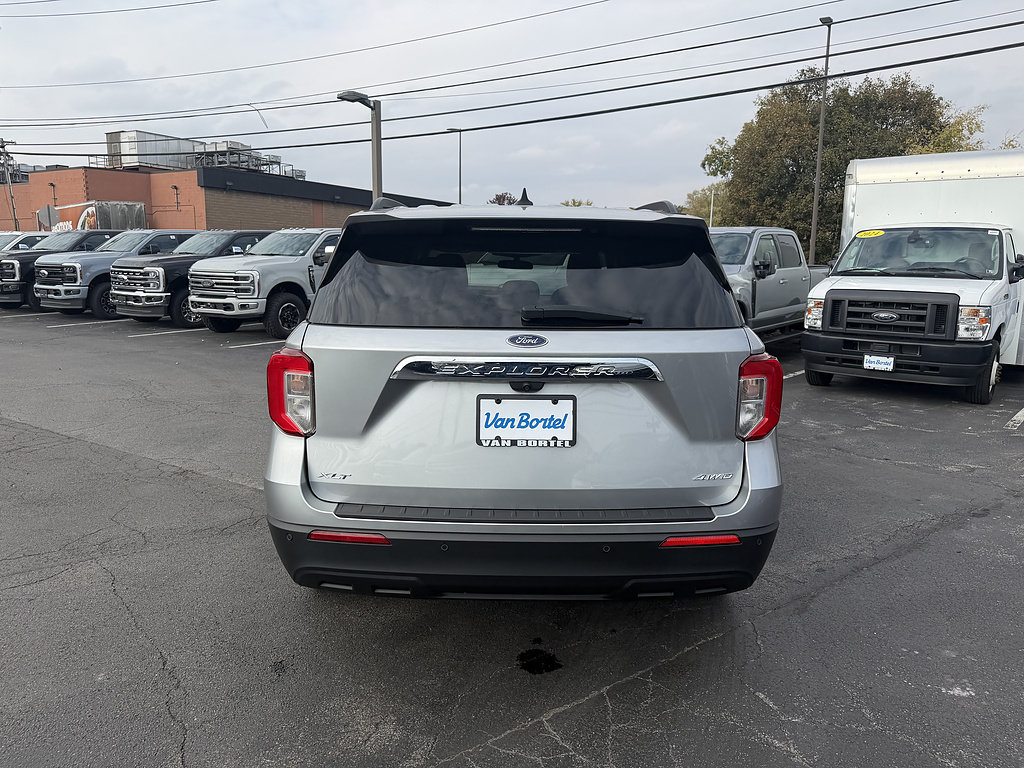 Certified 2023 Ford Explorer XLT AWD/4WD image 4