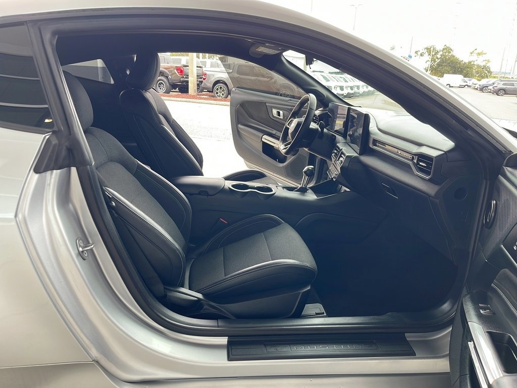 Certified 2024 Ford Mustang Coupe image 14