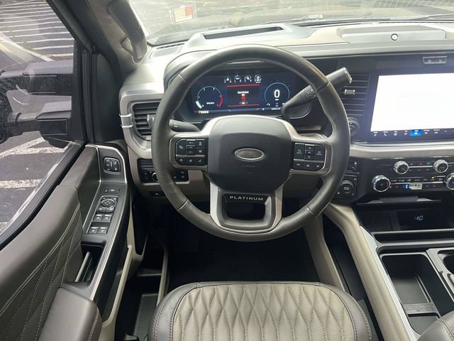 Certified 2025 Ford F250 Platinum w/ Platinum Plus Package AWD/4WD image 17