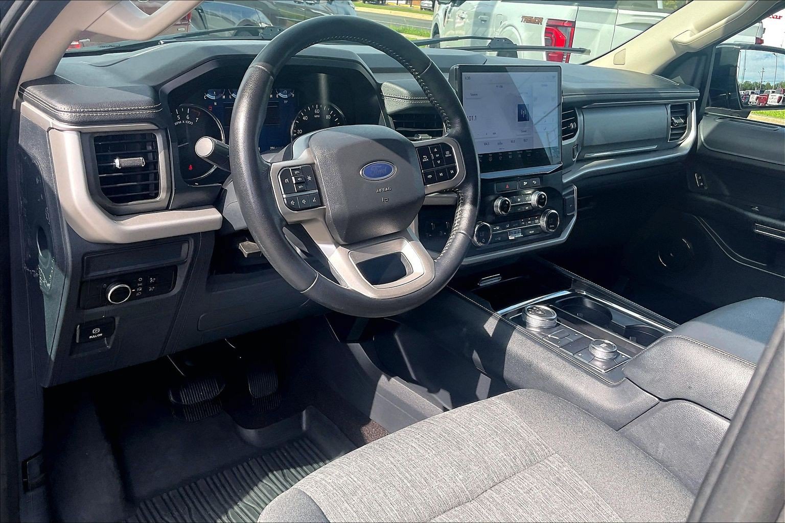 Certified 2023 Ford Expedition XLT AWD/4WD image 13