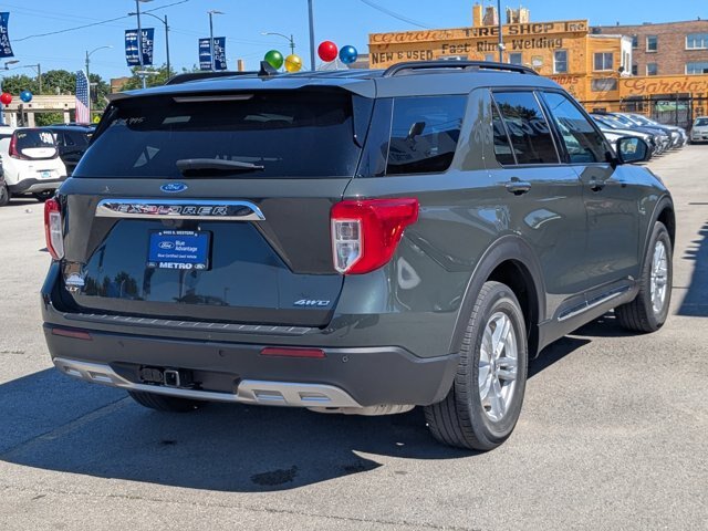 Certified 2023 Ford Explorer XLT w/ Equipment Group 202A AWD/4WD image 4